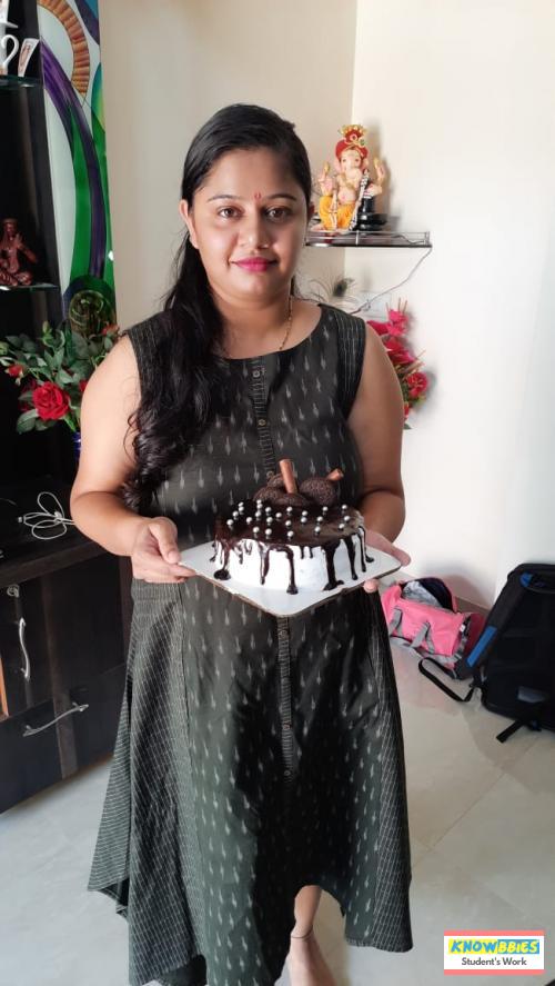Online Course in Nagpur  For Birthday Cakes + Fondant Cake : Baking & Icing Video Course (Pre-recorded) in Hindi