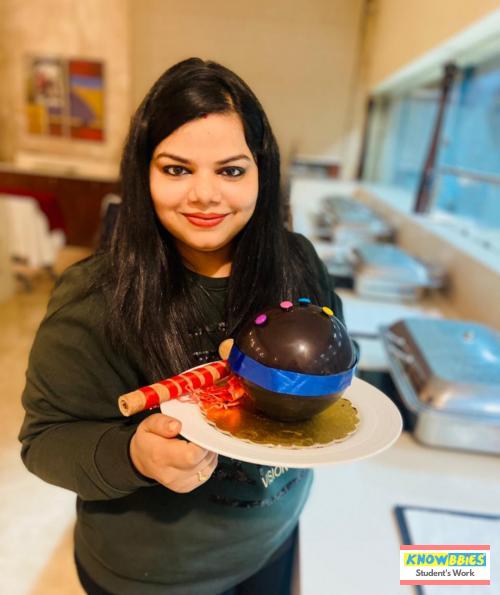 Online Course in Mohindergarh For Birthday Cakes + Fondant Cake : Baking & Icing Video Course (Pre-recorded) in Hindi
