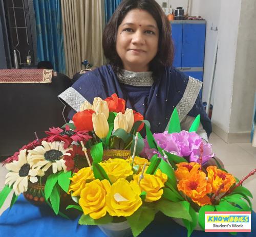 Online Course in Ahmednagar For Paper Flower Chocolate Bouquet Making Video Course (Pre-Recorded) in Hindi