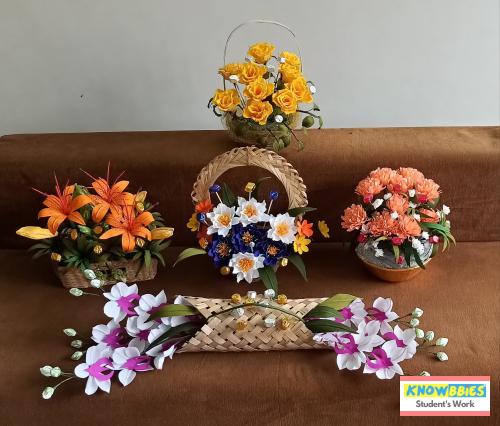 Online Course in Pune For Paper Flower Chocolate Bouquet Making Video Course (Pre-Recorded) in Hindi