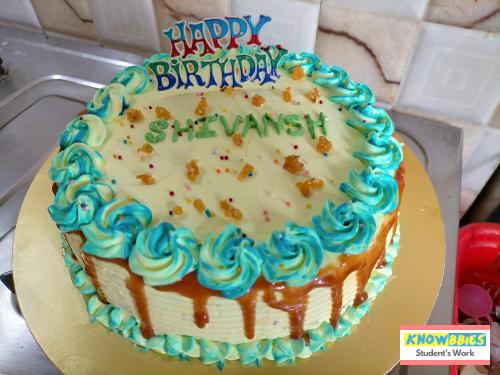 Online Course in  For Birthday Cakes + Fondant Cake : Baking & Icing Video Course (Pre-recorded) in Hindi