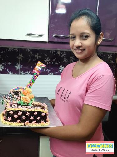 Online Course in Vasai For Birthday Cakes + Fondant Cake : Baking & Icing Video Course (Pre-recorded) in Hindi