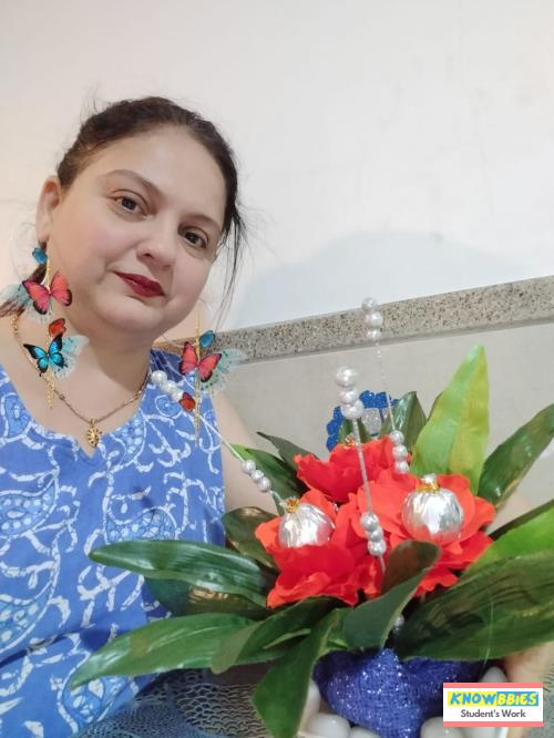 Online Course in Thane For Paper Flower Chocolate Bouquet Making Video Course (Pre-Recorded) in Hindi