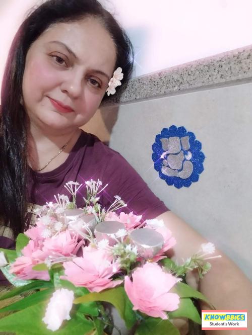 Online Course in Thane For Paper Flower Chocolate Bouquet Making Video Course (Pre-Recorded) in Hindi