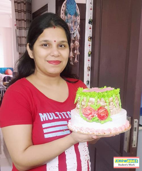 Online Course in Greater Noida For Birthday Cakes + Fondant Cake : Baking & Icing Video Course (Pre-recorded) in Hindi