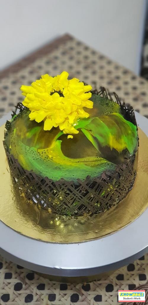 Online Course in Greater Noida For Birthday Cakes + Fondant Cake : Baking & Icing Video Course (Pre-recorded) in Hindi